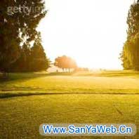 三(sān)亚日出观光高(gāo)尔夫球会